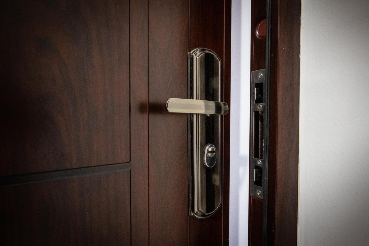 Crystal Apartment Суботица Экстерьер фото