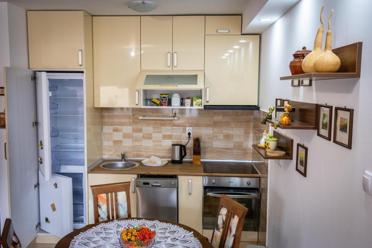 Crystal Apartment Суботица Экстерьер фото