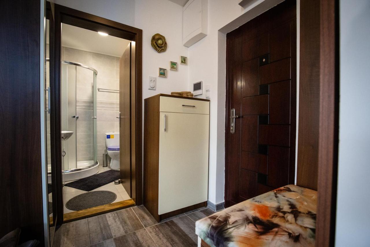 Crystal Apartment Суботица Экстерьер фото